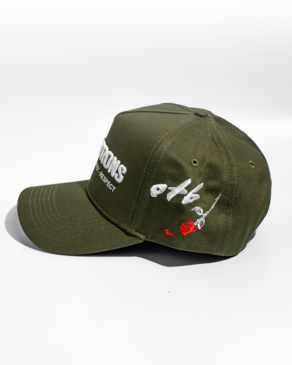 les patrons luxury streetwear signature forest green hat